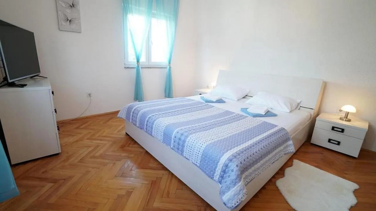 Morning Coffee Apartment Vinjerac Croatia